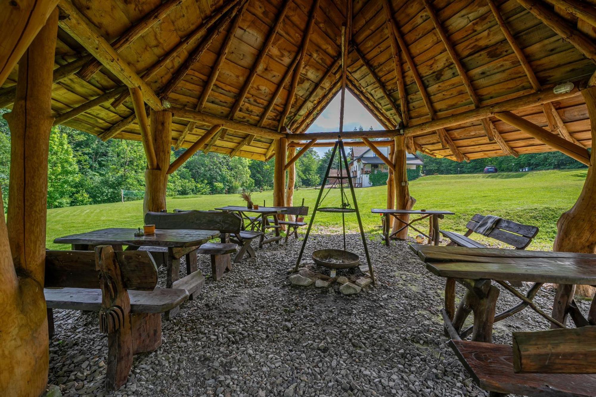 Zagroda Berezanka Polańczyk Buitenkant foto